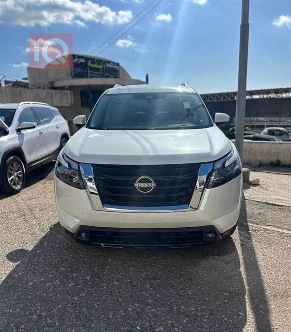 نيسان باثفايندر 2022 للبيع في العراق - بغداد